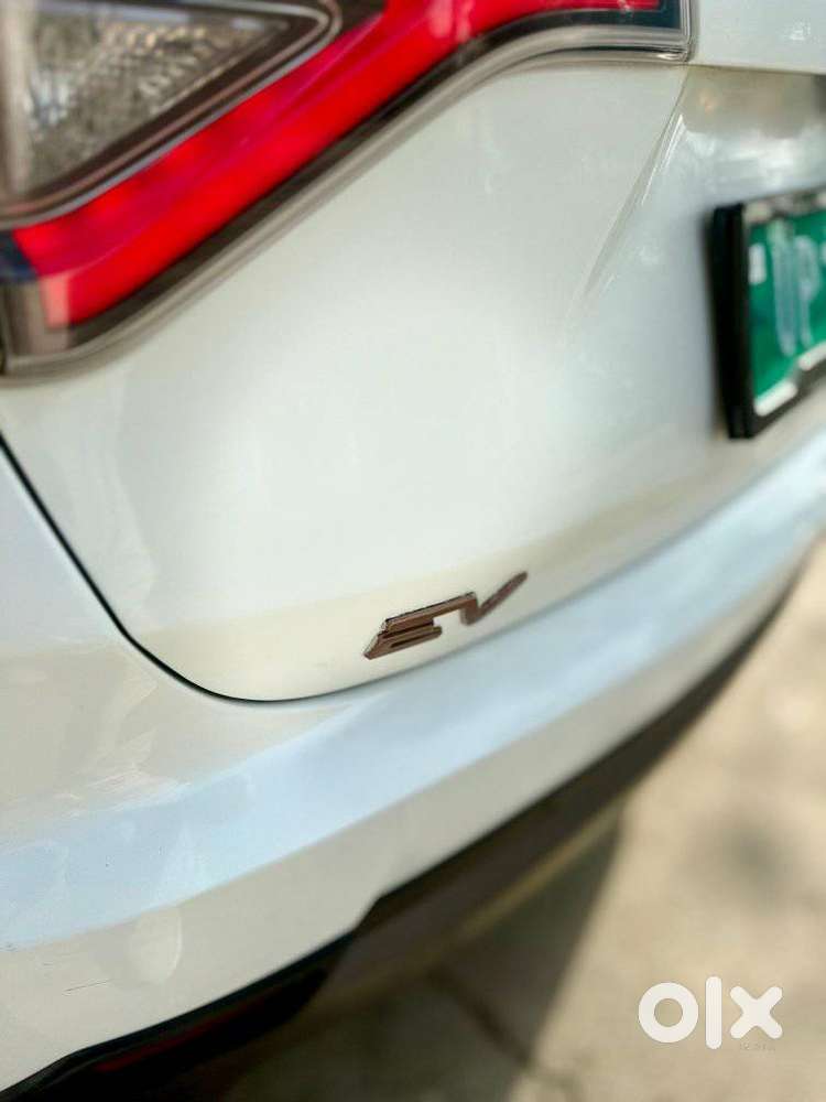 Mahindra Xuv400 Ev El Fast Charger Dt, 2024, Electric