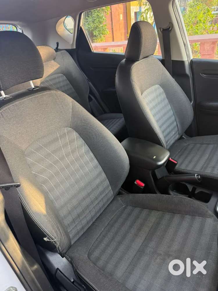 Kia Sonet Petrol 2021