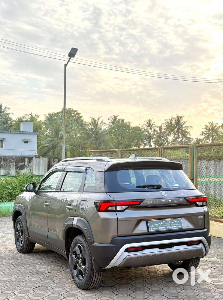 Maruti Suzuki Brezza 1.5 Zxi Smart Hybrid, 2023, Petrol
