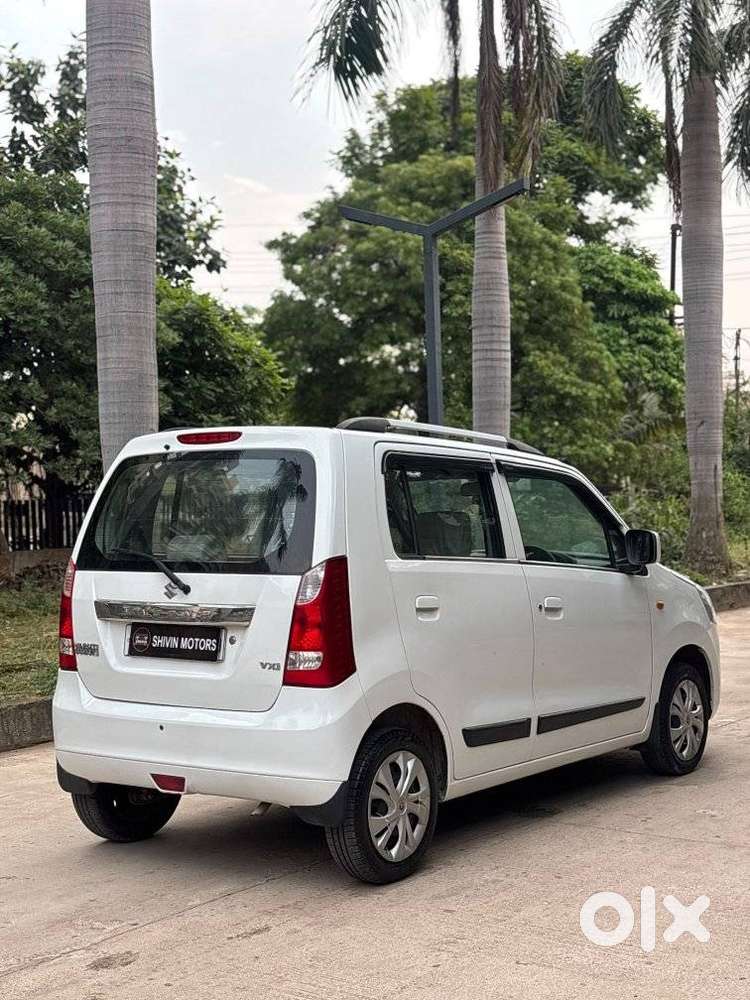 Maruti Suzuki Wagon R Vxi, 2013, Petrol