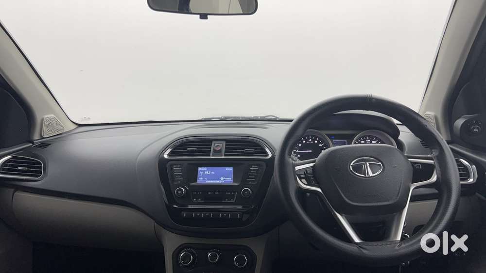 Tata Tiago Xz, 2017, Petrol