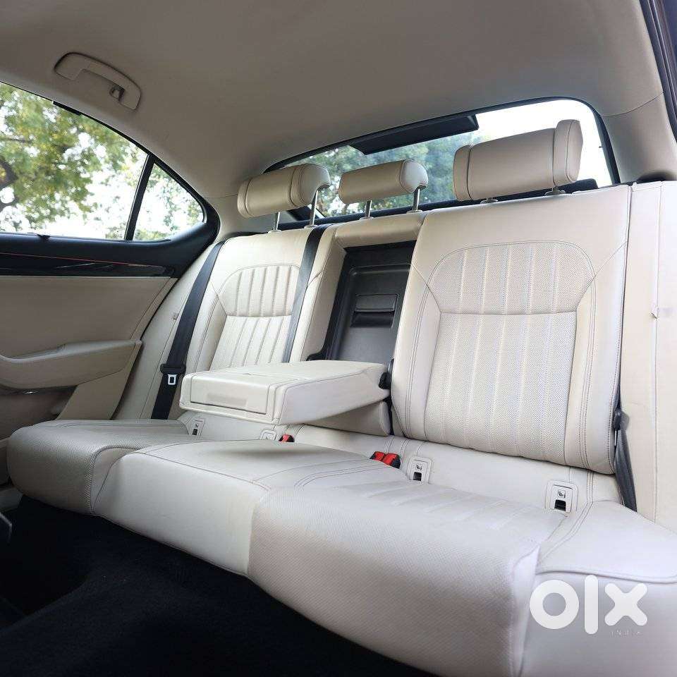 Skoda Superb 2.0 L&k Tsi At, 2021, Petrol