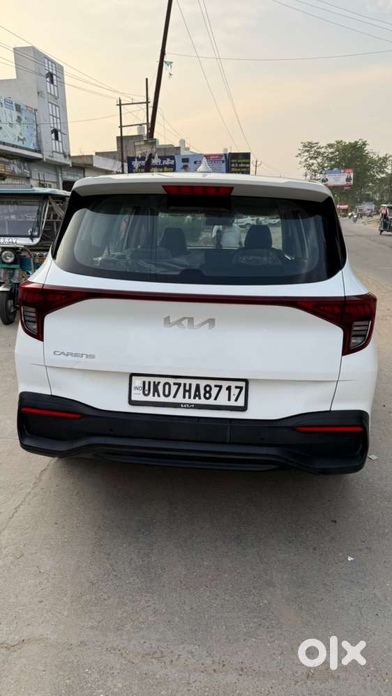 Kia Carens 2025 Petrol Manual