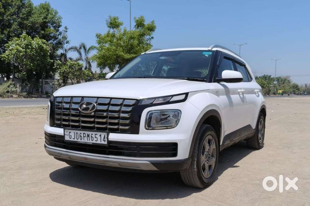 Hyundai Venue S 1.2 Petrol, 2023, Cng & Hybrids