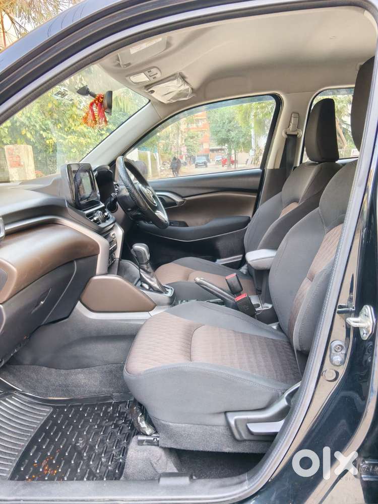 Toyota Urban Cruiser Hyryder 1.5 S Hybrid, 2022, Petrol