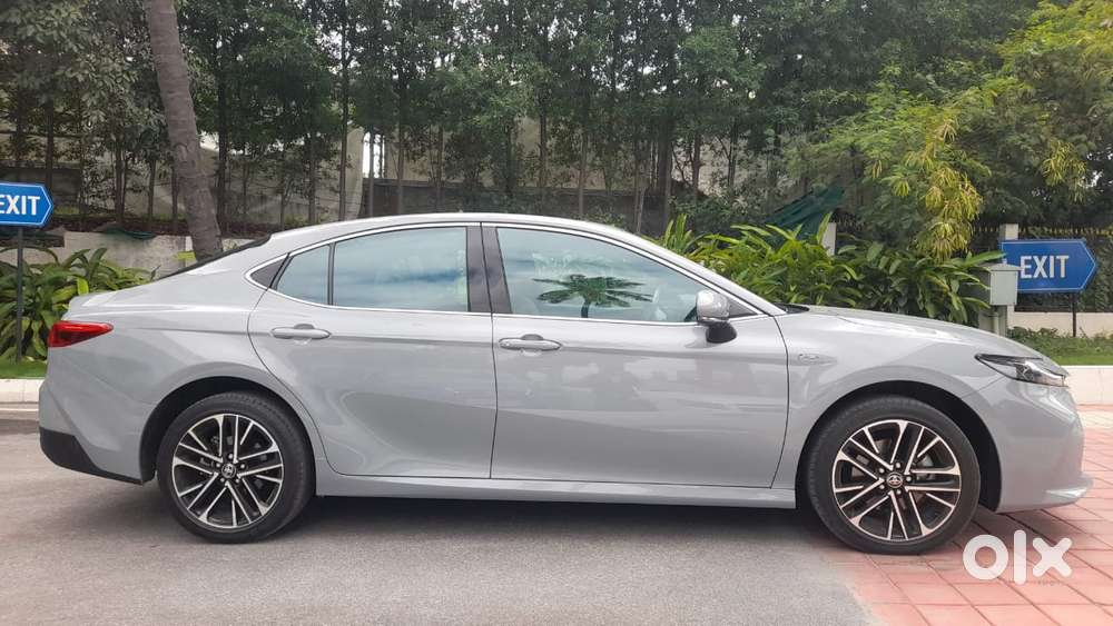 Toyota Camry 2.5l Automatic, 2025, Petrol