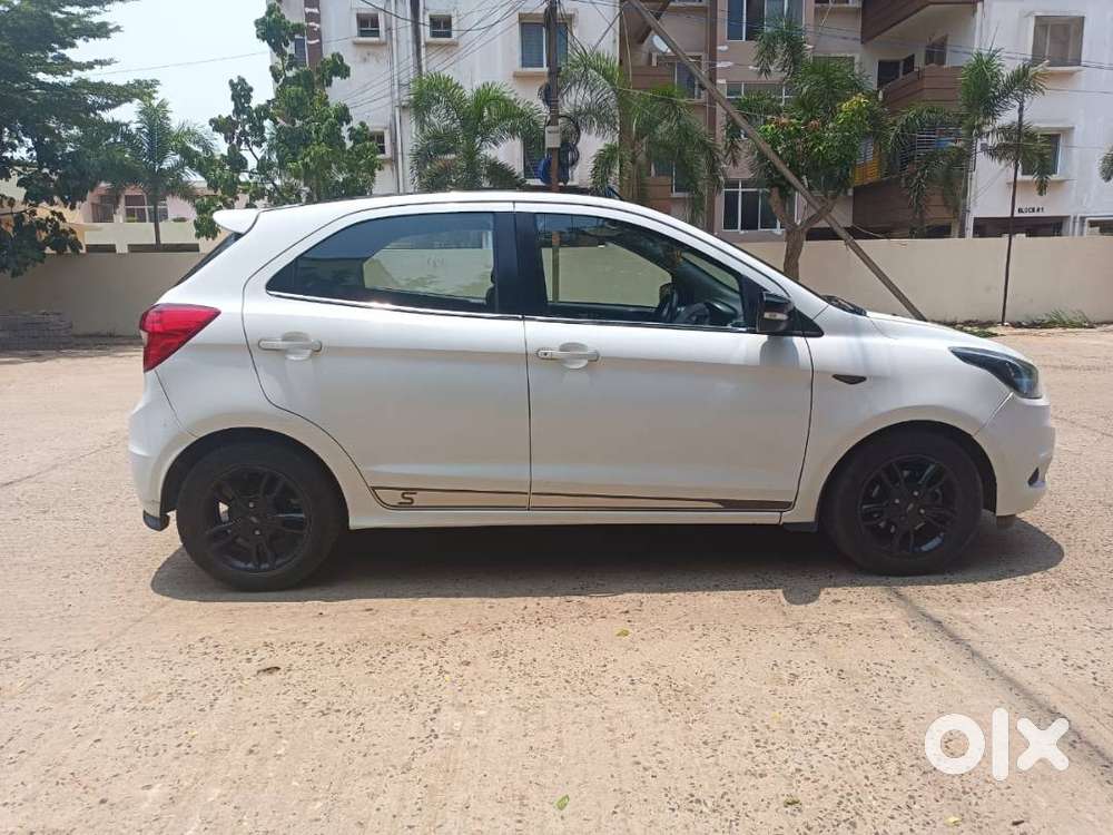 Ford Figo Petrol 2018