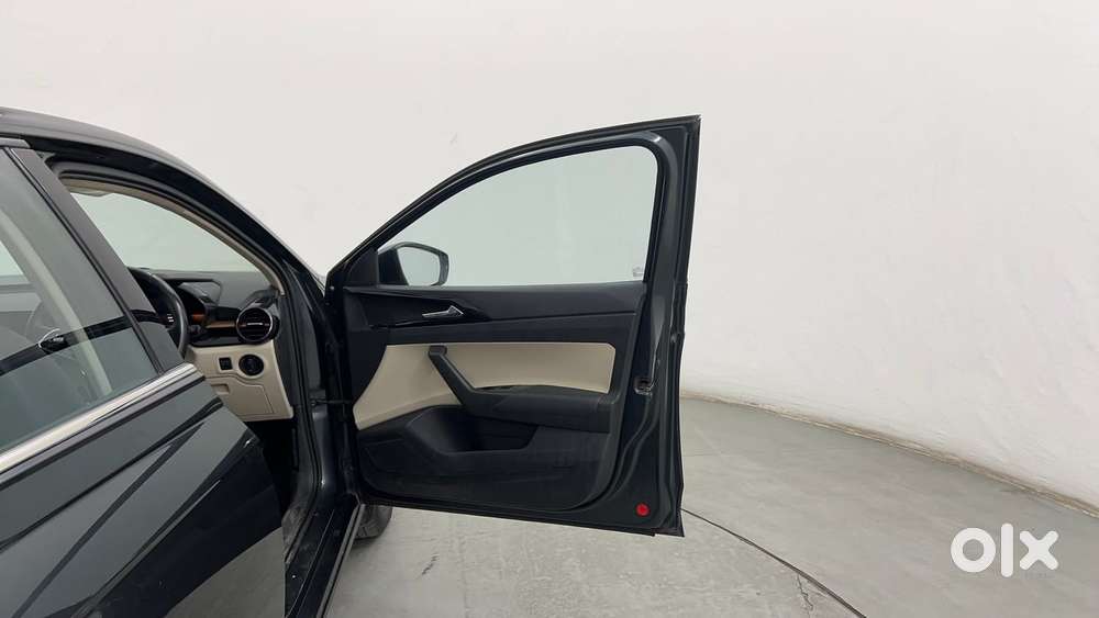 Skoda Slavia Style 1.5l Tsi Dsg, 2022, Petrol