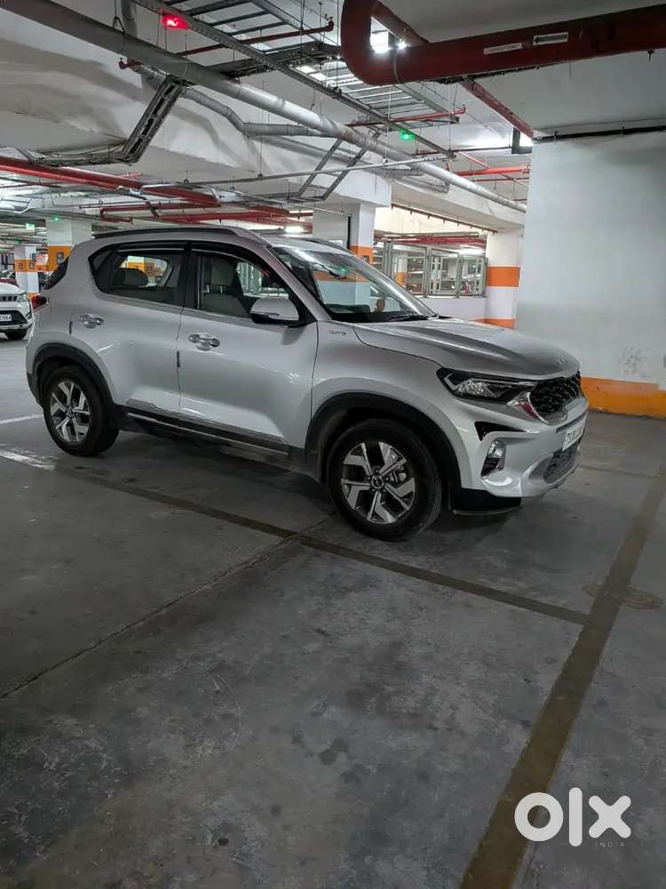 Mint Condition Kia Sonet Diesel At  Showroom Track Vehicle For Sale
