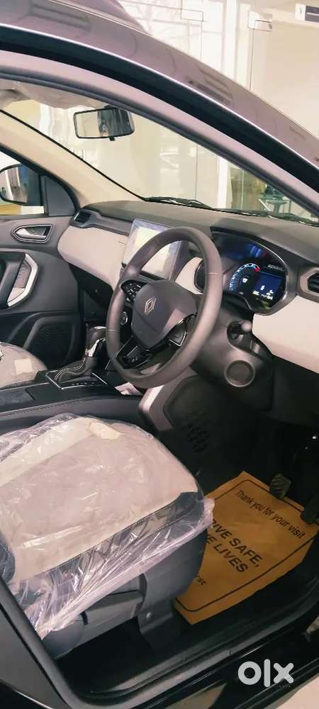Renault Kiger Mt 2025 Year Back Model .emi 1650/lakh
