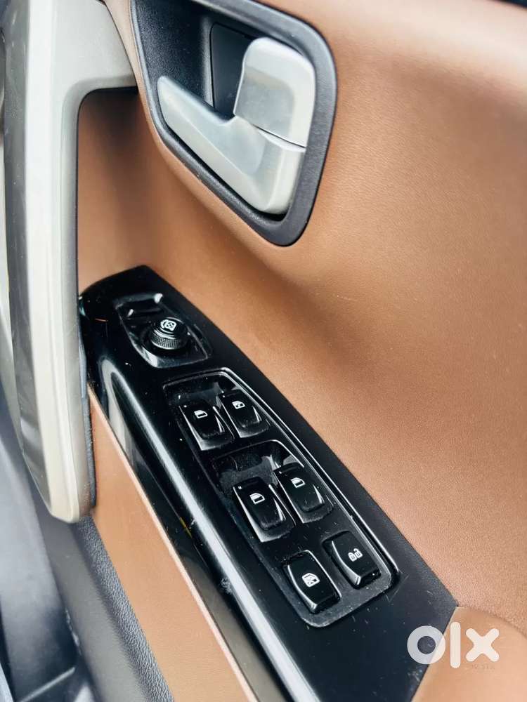 Mahindra Scorpio-n, 2024, Petrol