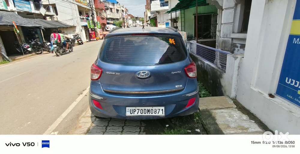 Hyundai Grand I10 2016 Petrol Manual 2nd Owner