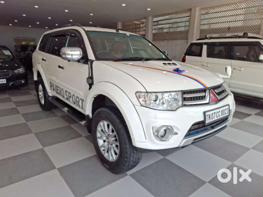 Mitsubishi Pajero Sport 2.5 Manual, 2015, Diesel