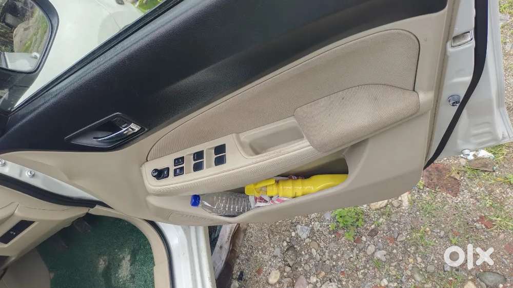 Maruti Suzuki Dzire 2021 Petrol 70000 Km Driven
