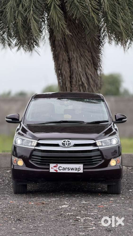 Toyota Innova Crysta 2.4 V 8 Str, 2016, Diesel