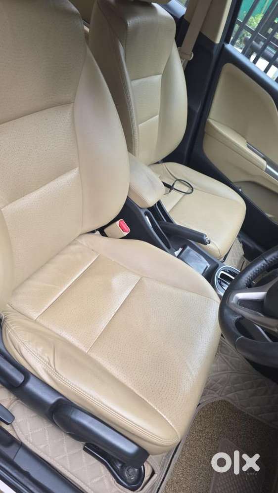 Honda City Zx 2017 Petrol Mint Condition