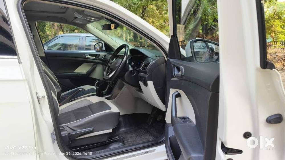 Volkswagen Taigun 1.0 Tsi Topline, 2022, Petrol