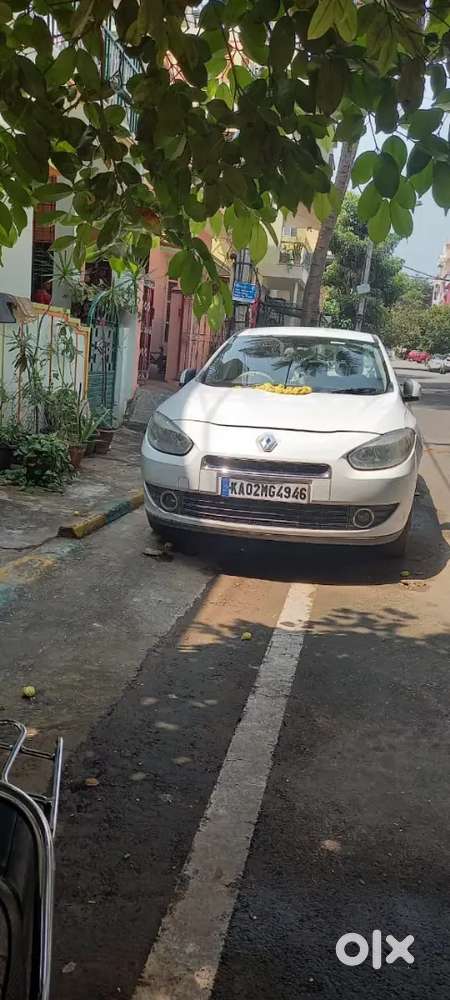 Renault Fluence 2012 Petrol 120000 Km Driven
