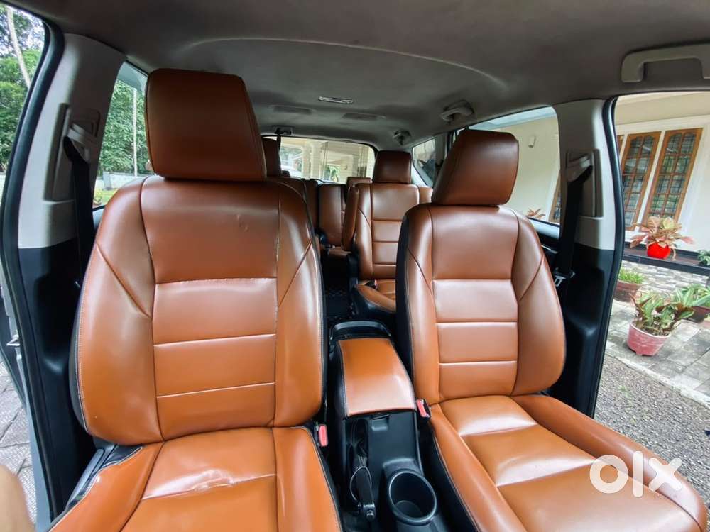 Toyota Innova Crysta 2019