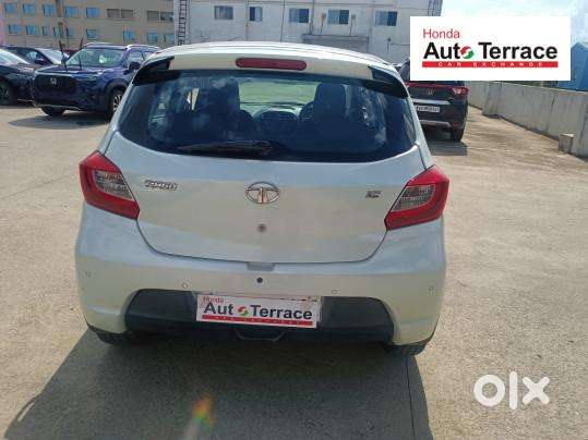 Tata Tiago Xz, 2017, Petrol