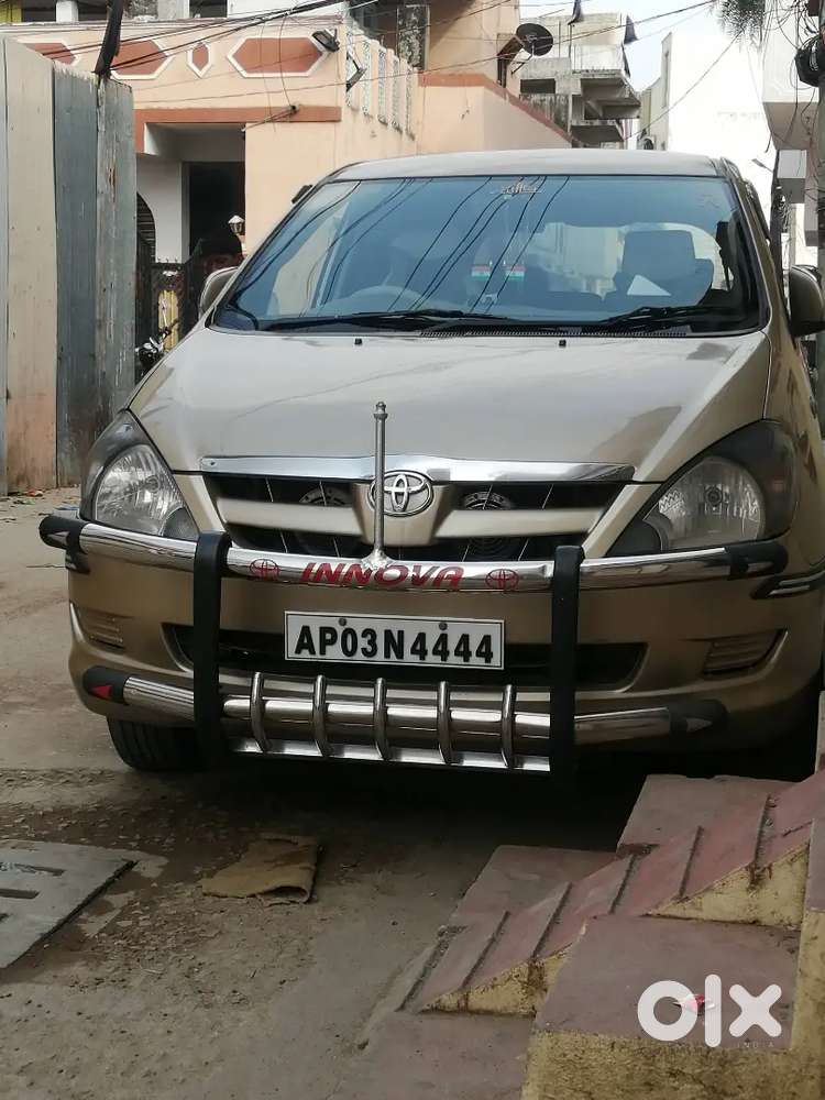 Vip Toyota Innova 2005 Diesel Well Maintained