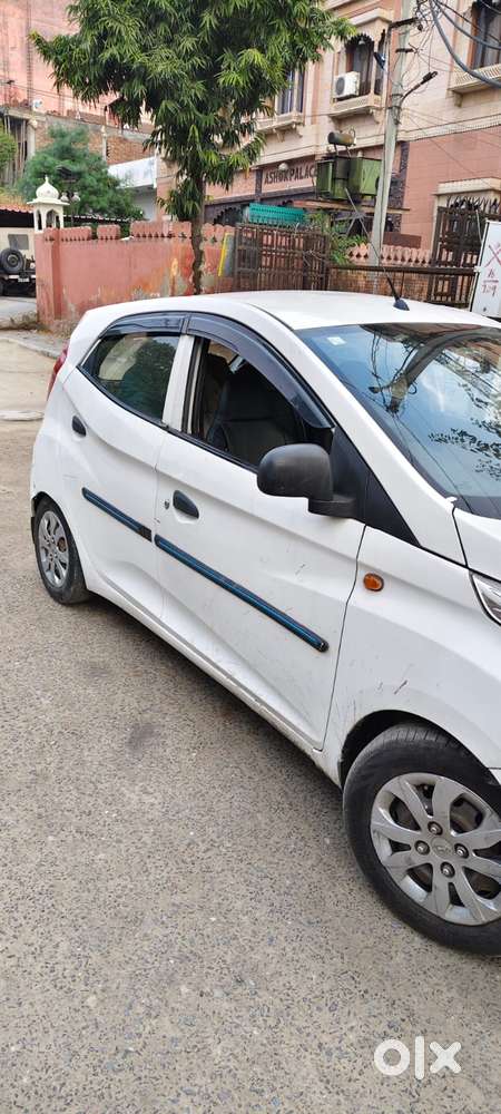 Hyundai Eon Sportz, 2017, Petrol