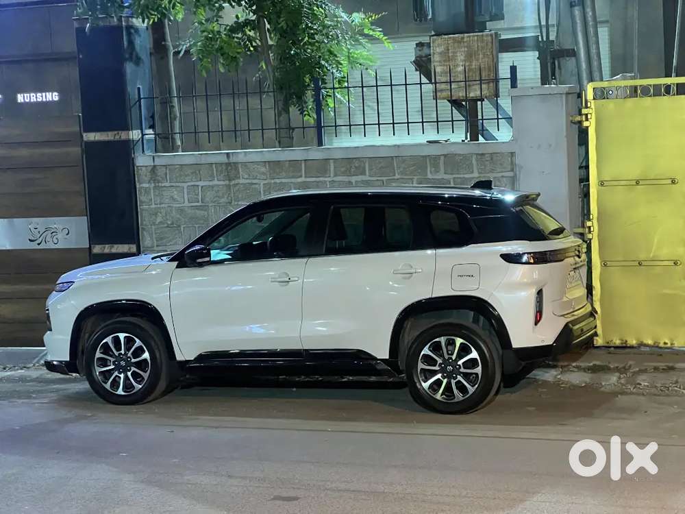 Maruti Suzuki Grand Vitara Hybrid  24+ Kmpl  Warranty Till 2027