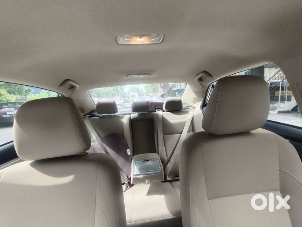 Toyota Corolla Altis G At, 2017, Petrol