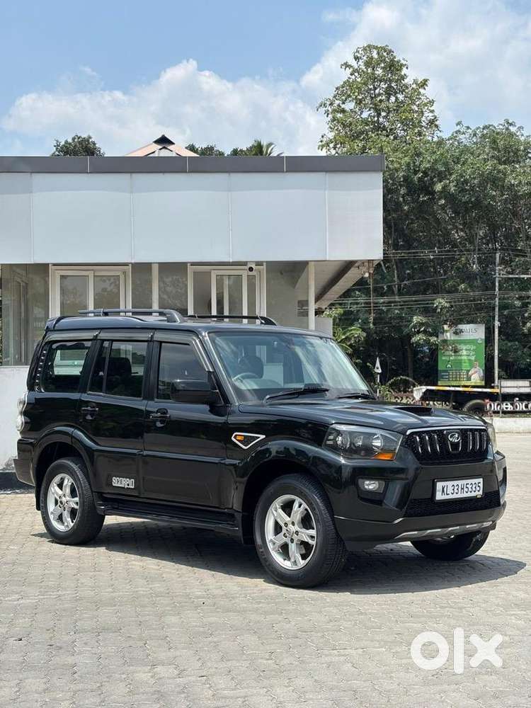 Mahindra Scorpio 2015 Diesel 80000 Km Driven