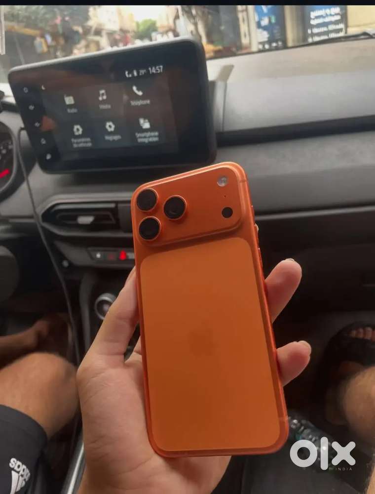 iPhone 17 pro max imported modle in new condition all working