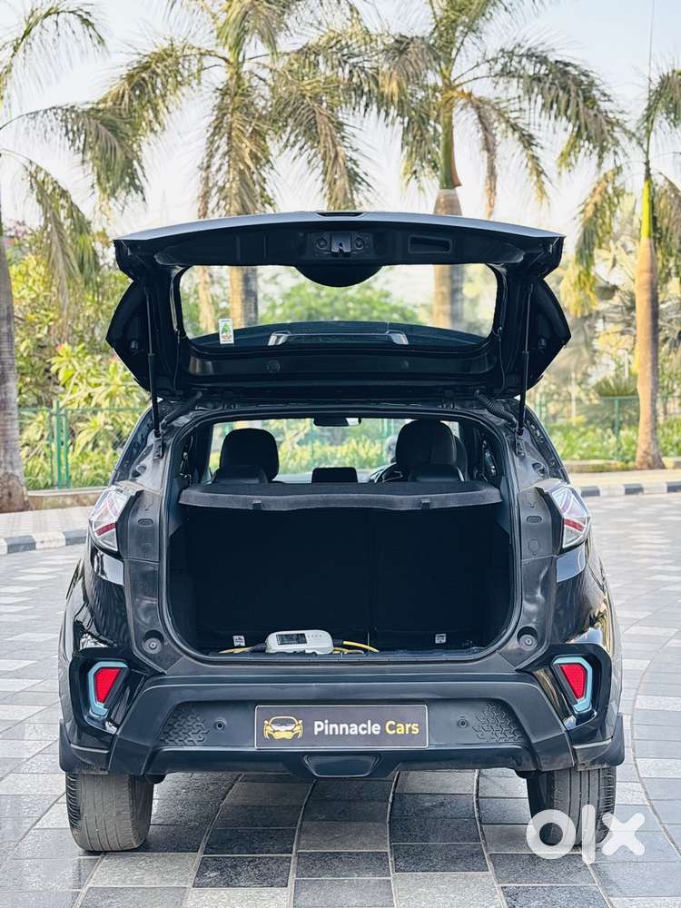 Tata Nexon Ev Xz Plus Dark Edition, 2022, Electric