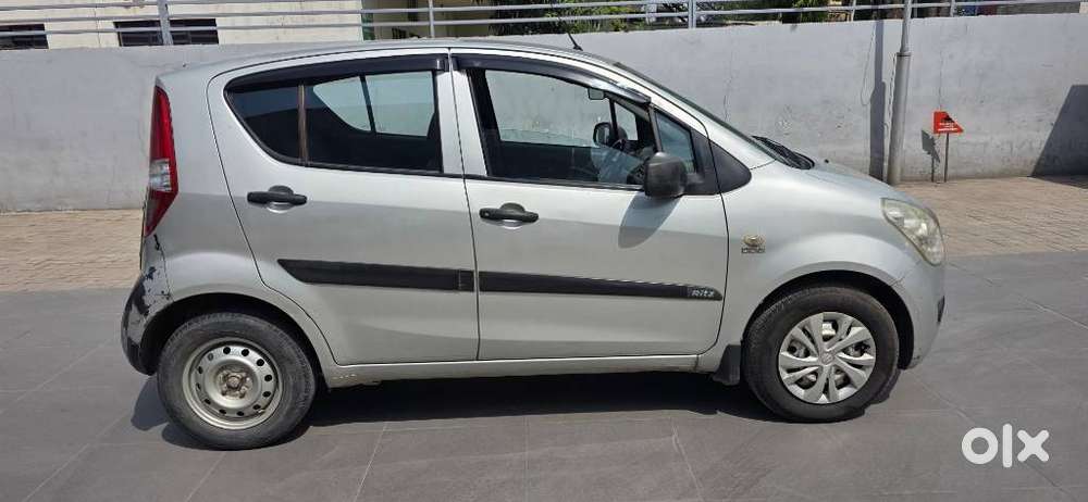 Maruti Suzuki Ritz Ldi Bs-iv, 2009, Diesel