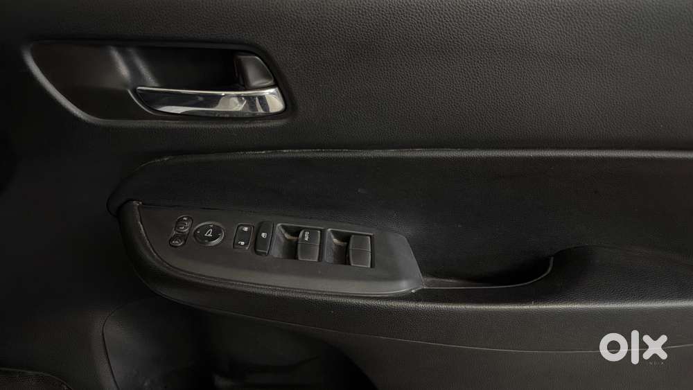 Honda City 1.5 V 5th Gen I-vtec Mt, 2022, Petrol