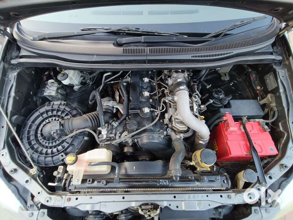 Toyota Innova 2.5 Gx (diesel) 7 Seater Bs Iv, 2014, Diesel