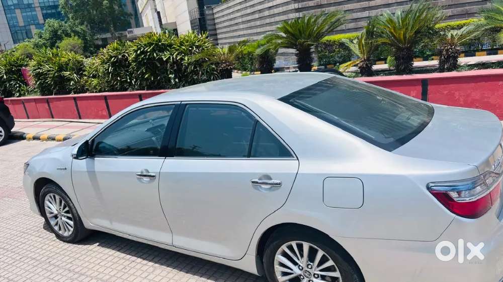 Toyota Camry Hybrid 2018 Car