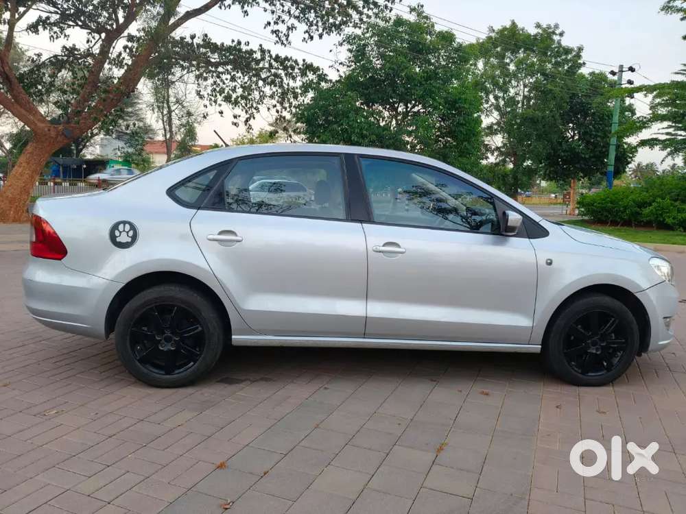 Skoda Rapid 2013 Petrol Good Condition Automatic