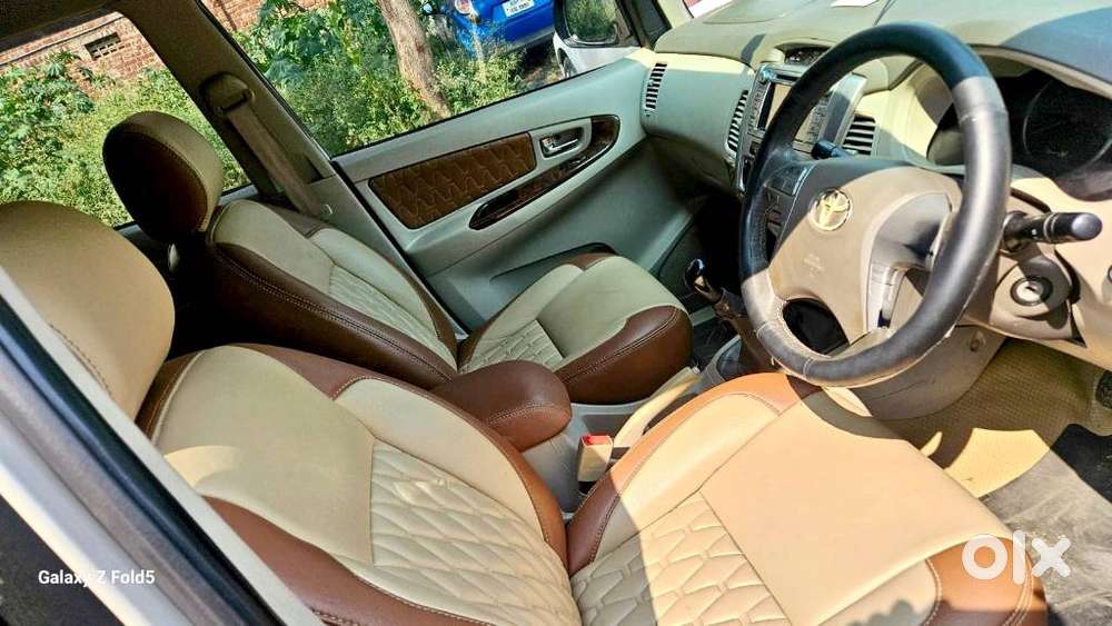 Toyota Innova 2.5 V 7 Str, 2012, Diesel