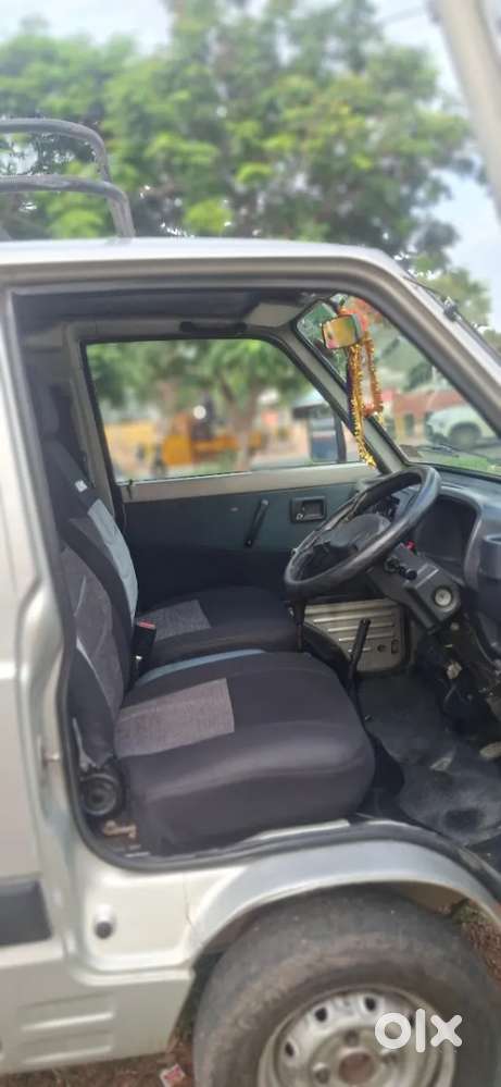 Maruti Suzuki Omni 8 Seater Bsiv, 2016, Petrol