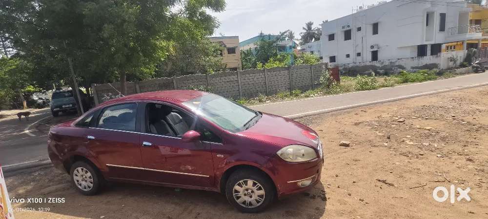 Fiat Linea 2010 Diesel 130000 Km Driven