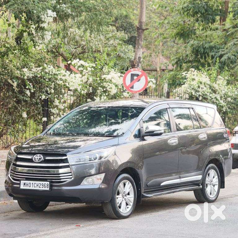 Toyota Innova Crysta 2.8 Z, 2016, Diesel