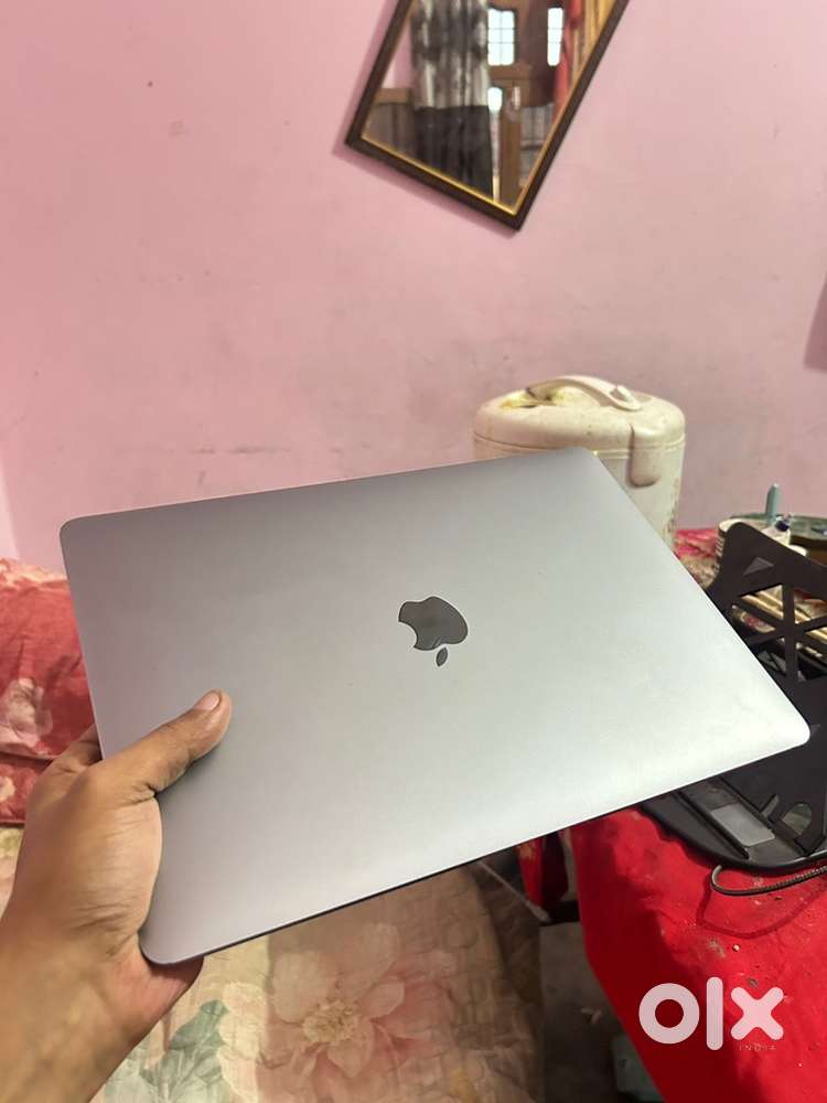 Apple Macbook Air M1 Chip