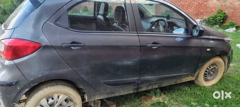 Tata Tiago 2021 पेट्रोल मैनुअल