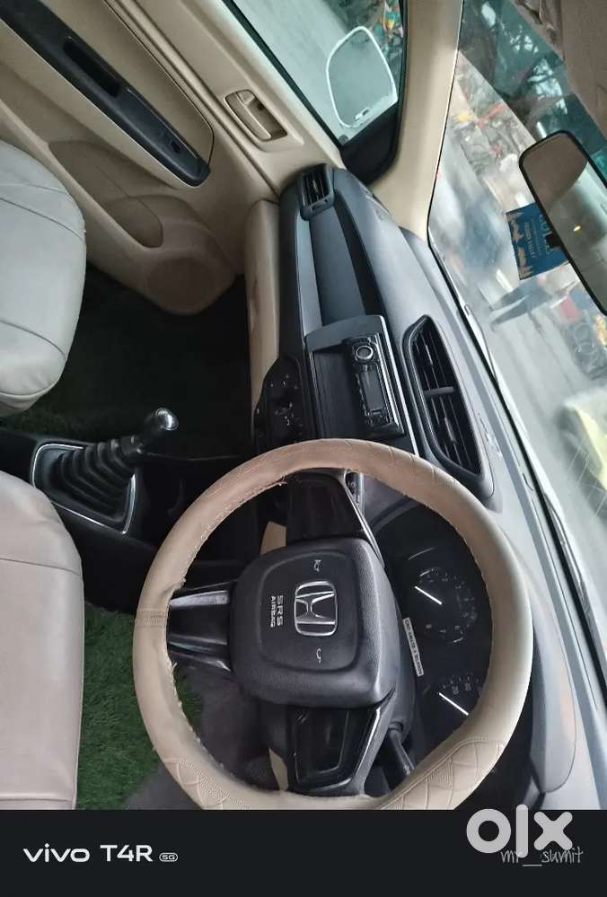 Untouch Gadi H Bhaiya Jisko Bhi Leni H Vahi Contact Kare