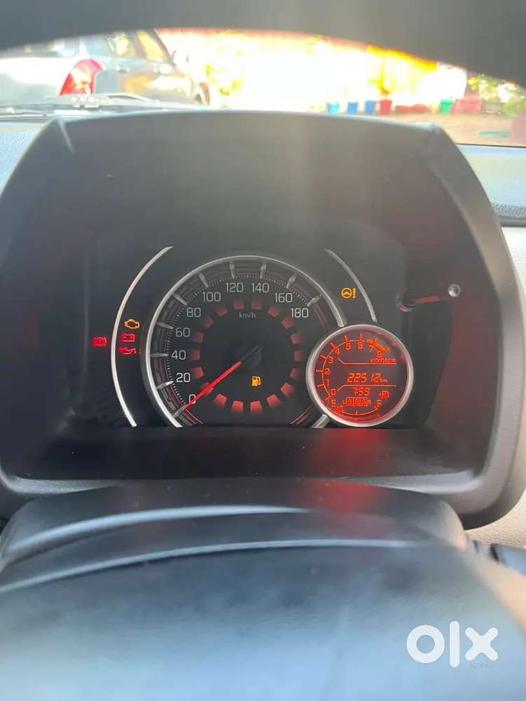 Maruti Suzuki 
Wagon R Zxi +
Superior White 
Model:2024