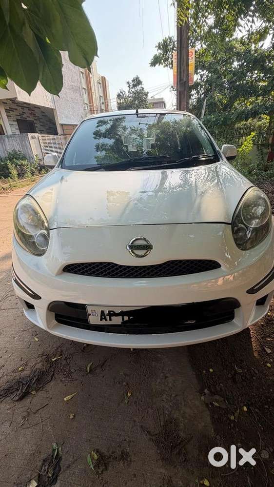 Nissan Car Petrol Manual 2015