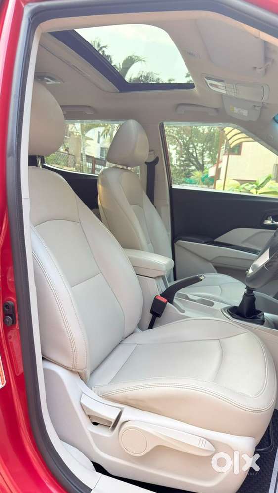 Mahindra Xuv300 W8(o) Petrol Manual 2019