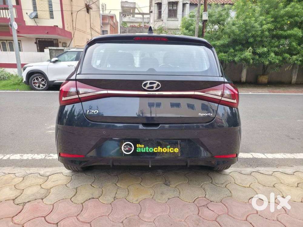 Hyundai I20 Sportz 1.2 Mt, 2023, Petrol