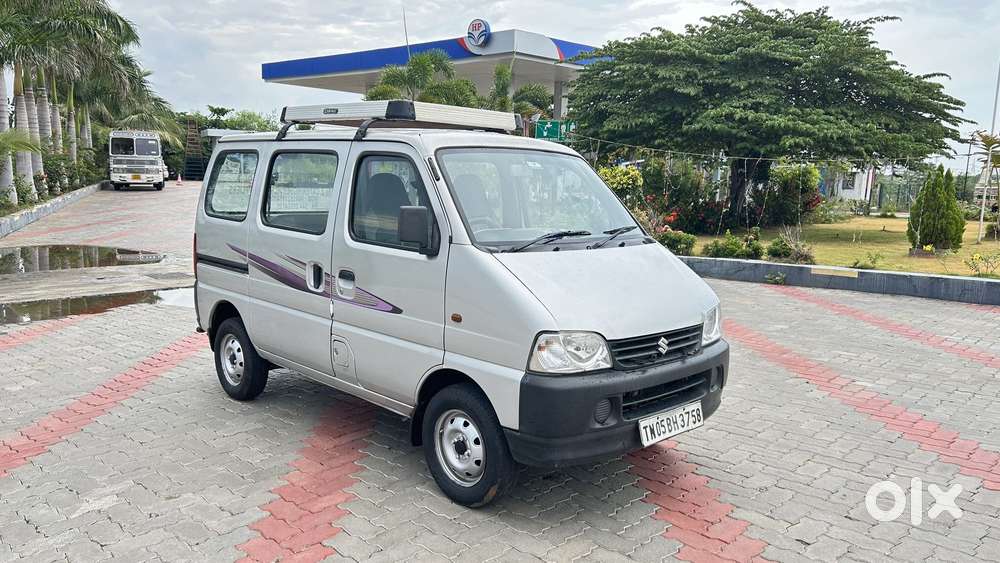 Maruti Suzuki Eeco 5 Str Ac (o), 2016, Petrol