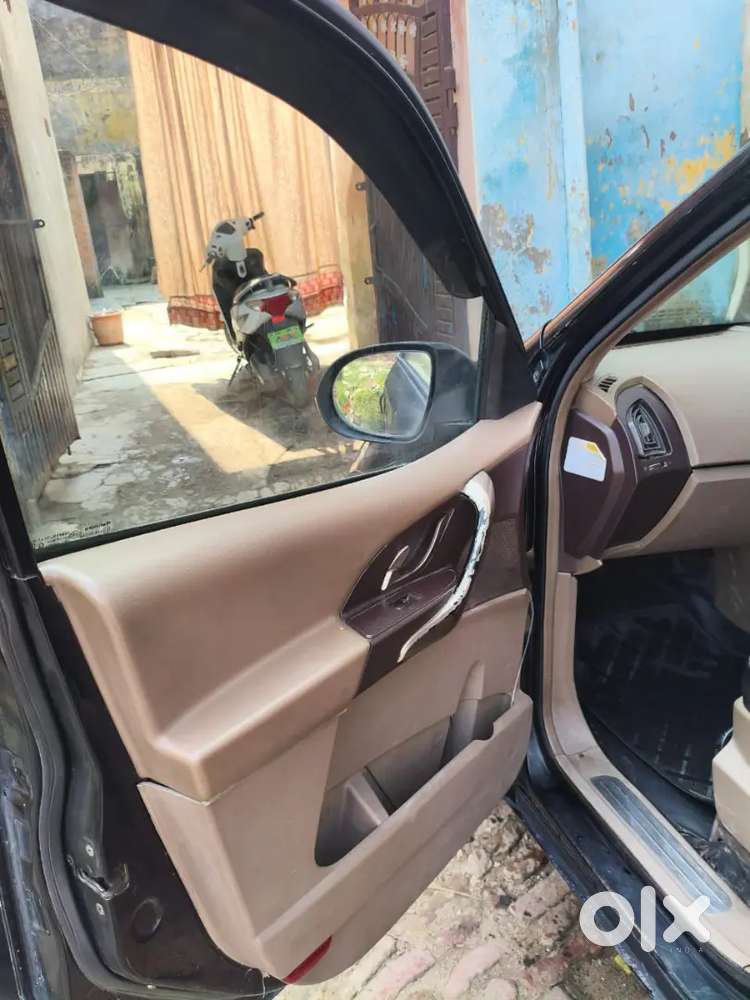 Mahindra Xuv500 2012 Diesel