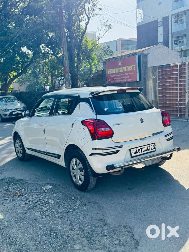 Maruti Suzuki Swift Vxi + Manual, 2020, Petrol